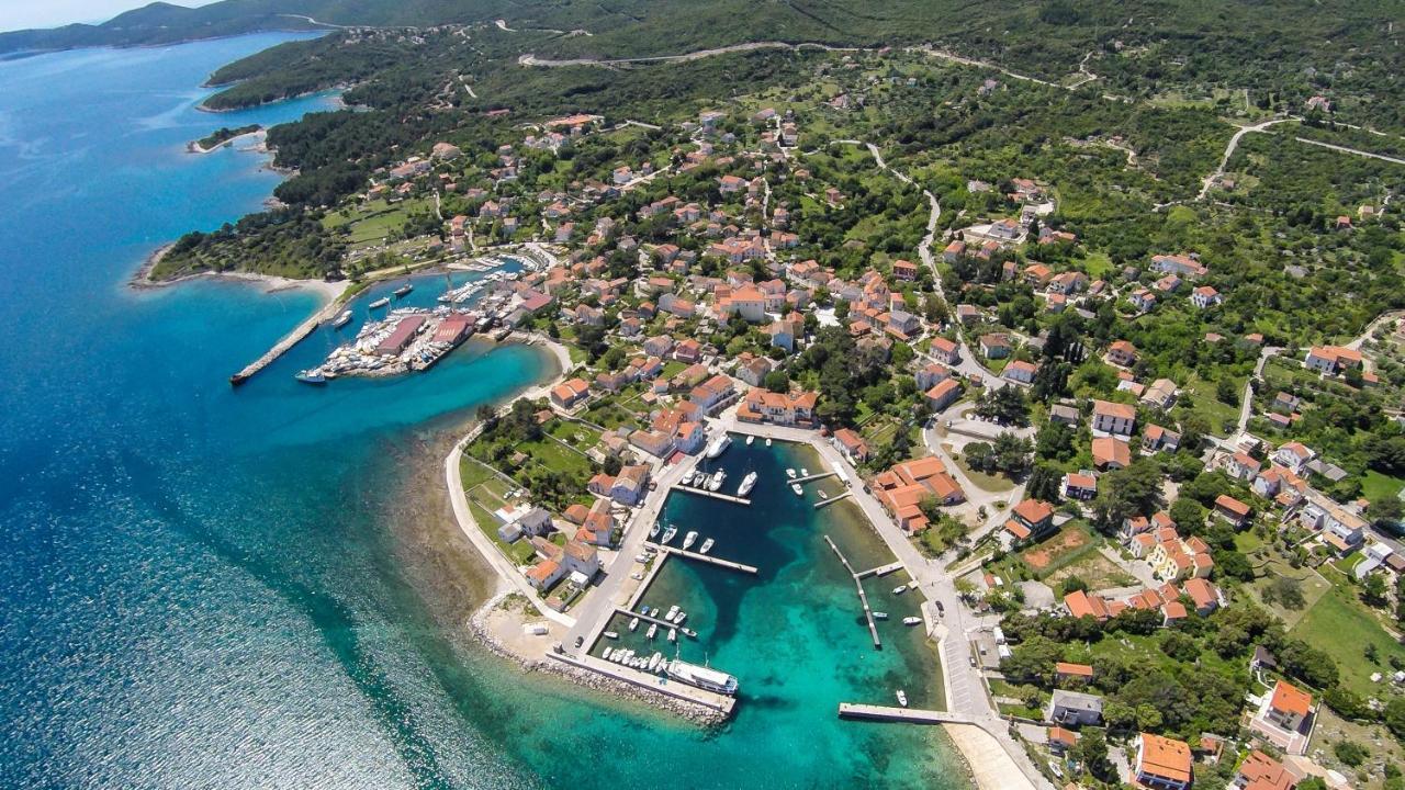 Apartments And Rooms By The Sea Nerezine, Losinj - 11815 Luaran gambar