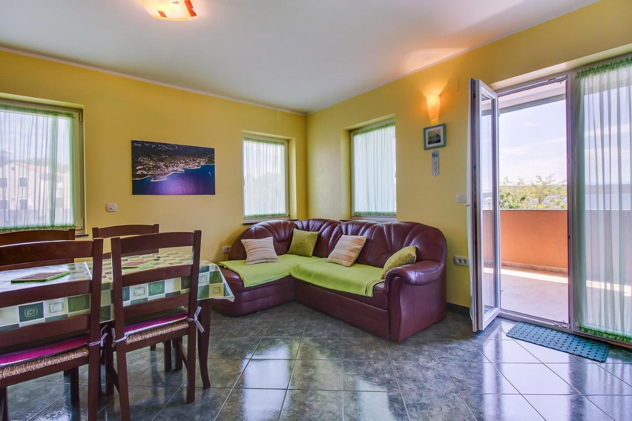 Apartments And Rooms By The Sea Nerezine, Losinj - 11815 Luaran gambar