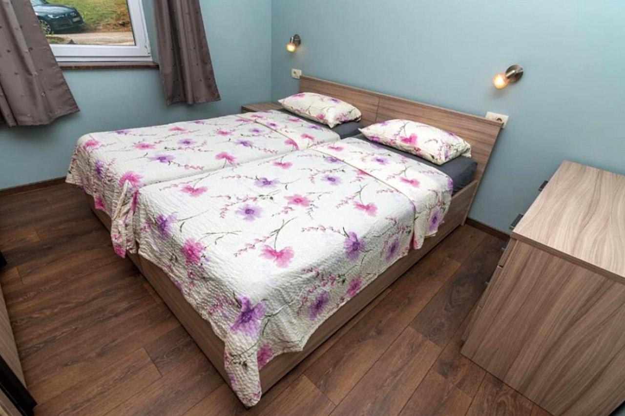 Apartments And Rooms By The Sea Nerezine, Losinj - 11815 Luaran gambar